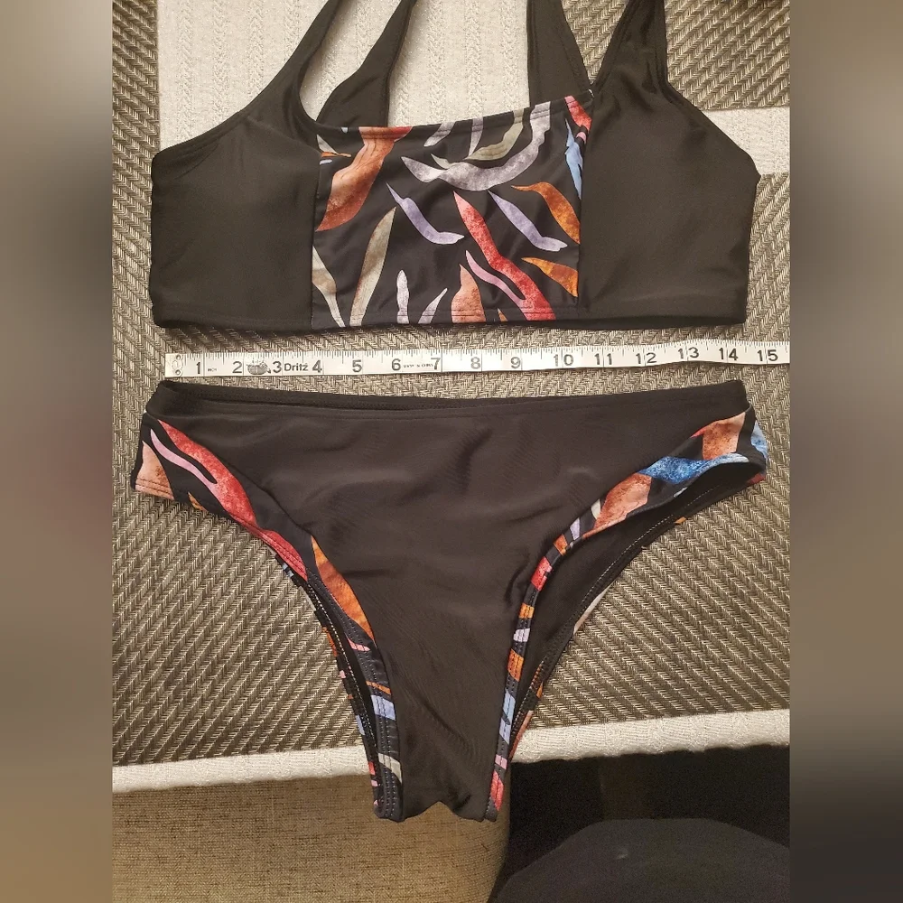 SHEIN Black and Vibrant Pattern Bikini Set - Picture 3 of 7